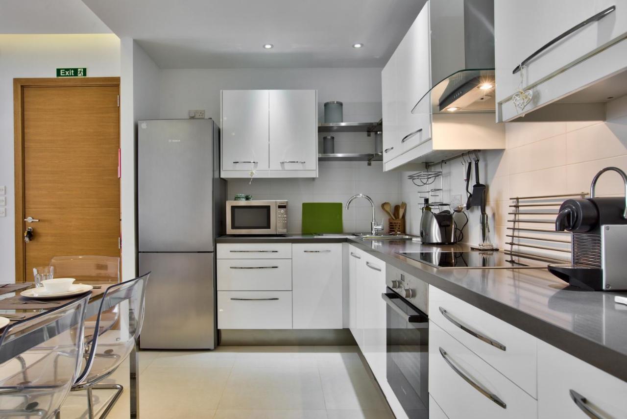 Bright And Central 2 Bedroom Apartment In Sliema Eksteriør billede