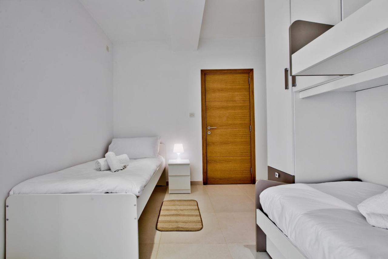 Bright And Central 2 Bedroom Apartment In Sliema Eksteriør billede