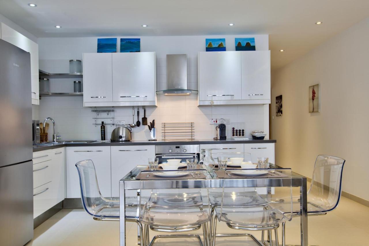 Bright And Central 2 Bedroom Apartment In Sliema Eksteriør billede